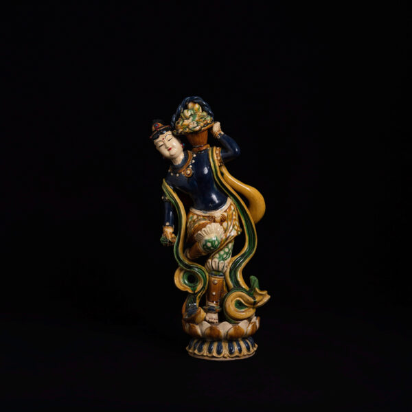 (From an Old Collection)Tang Dynasty Terracotta Glazed Basket with Lotus Flowers