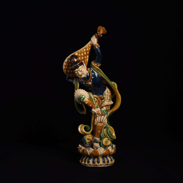 (From an Old Collection) Three-color glaze standing statue of a flutist-dancer playing a rebounded lute