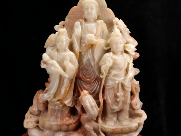 Tianhuang stone, white-tan crystal, frozen in five dragons, western three saints
