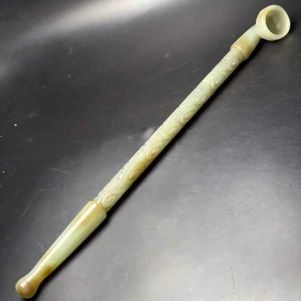 Huating jade pipe