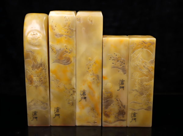 Shoushan Stone "Tianhuanglong" - A Seal That Travels the World