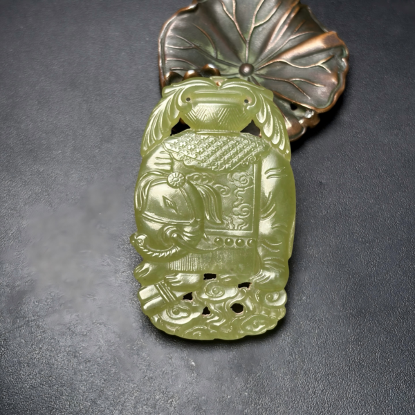 Heitan jade TaiPing has an elephant.